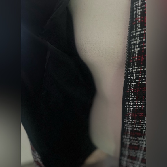 Kasper - elegant & modern plaid long blazer with zipper closure (NWOT) - Picture 9 of 12